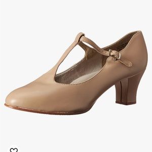 Capezio Women's Jr. Footlight T-Strap Dance Shoe
